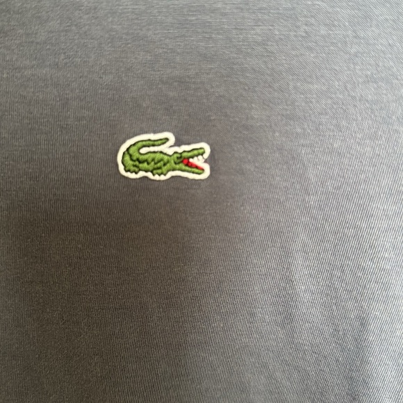 Lacoste v-neck soft Pima cotton blue gray t-shirt size 6 - Picture 3 of 5